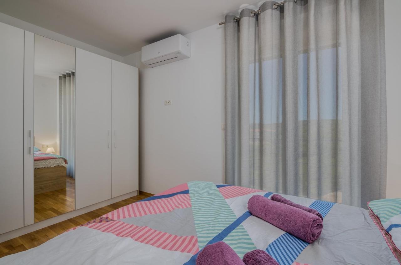 Appartment Divine Krk Town Buitenkant foto
