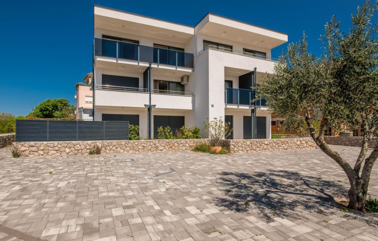 Appartment Divine Krk Town Buitenkant foto
